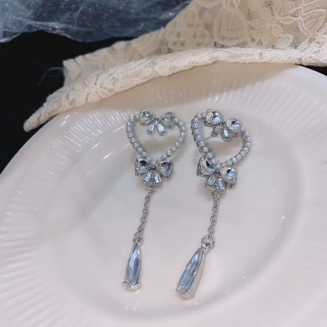 Pearl Love Earrings